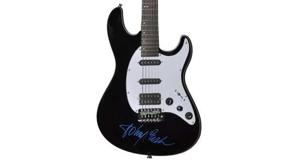 Big image johhny casgh guitar 5