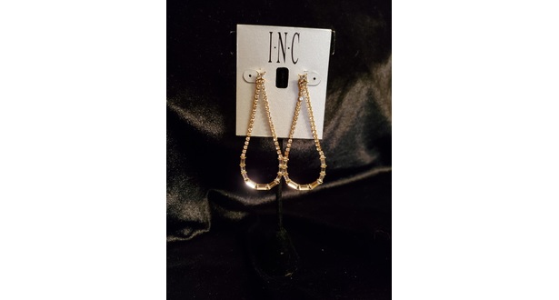 Big image goldtone crystal teardrop earrings