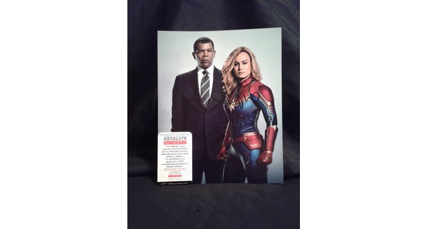 Big image captain marvel brie larson autographed certified